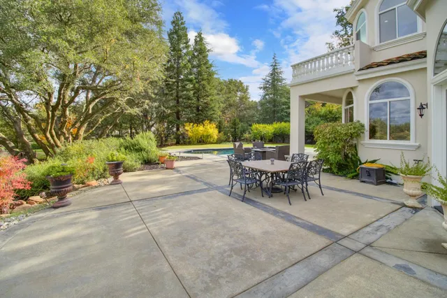 $2,195,000 | 5585 East St Francis Circle, Unit E, Loomis, CA 95650