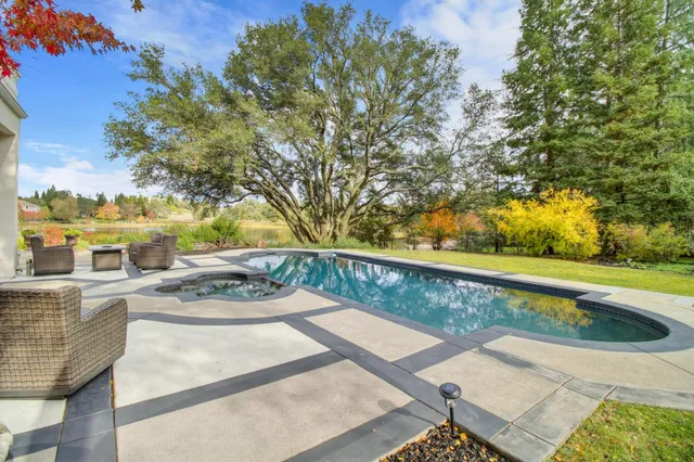 $2,195,000 | 5585 East St Francis Circle, Unit E, Loomis, CA 95650