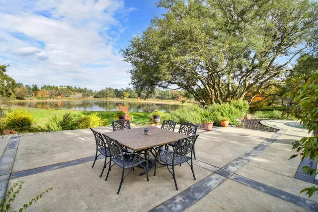 $2,195,000 | 5585 East St Francis Circle, Unit E, Loomis, CA 95650