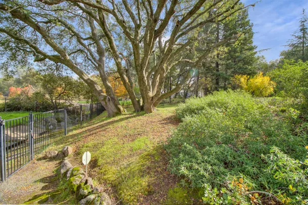 $2,050,000 | 5585 East St Francis Circle, Unit E, Loomis, CA 95650