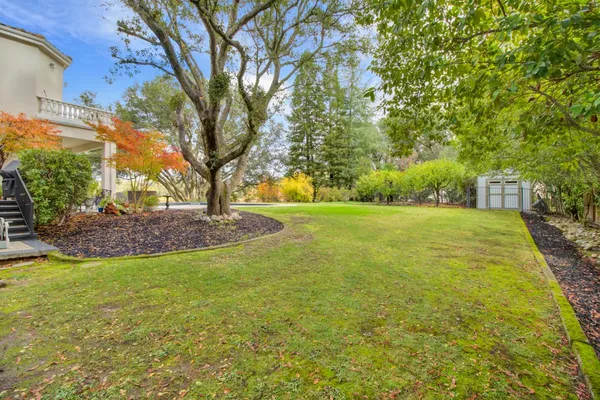 $2,050,000 | 5585 East St Francis Circle, Unit E, Loomis, CA 95650