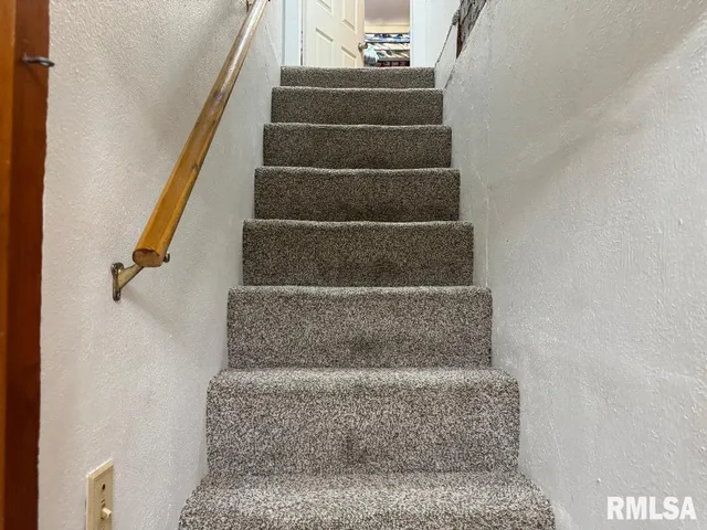 $179,000 | 143 Cherry Lane, Washington, IL 61571