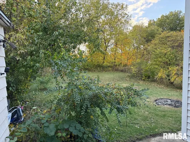 $179,000 | 143 Cherry Lane, Washington, IL 61571