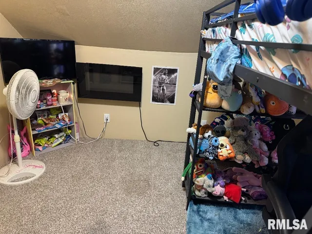 $179,000 | 143 Cherry Lane, Washington, IL 61571