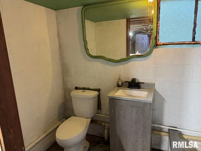 $179,000 | 143 Cherry Lane, Washington, IL 61571