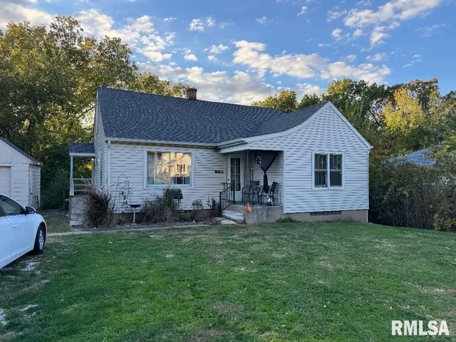 $179,000 | 143 Cherry Lane, Washington, IL 61571