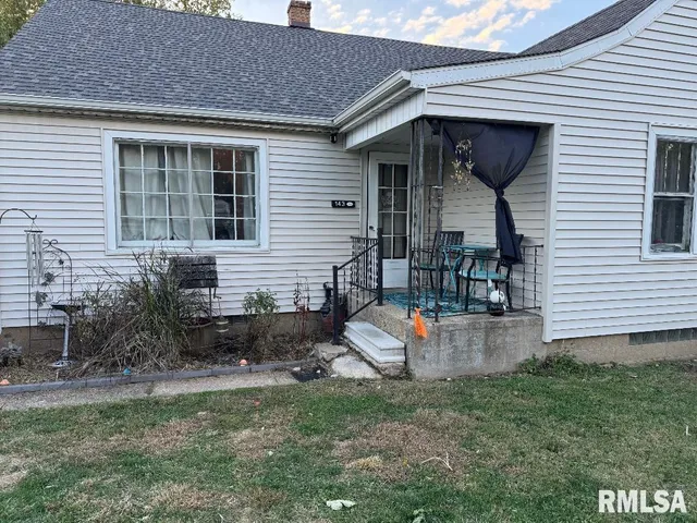 $179,000 | 143 Cherry Lane, Washington, IL 61571