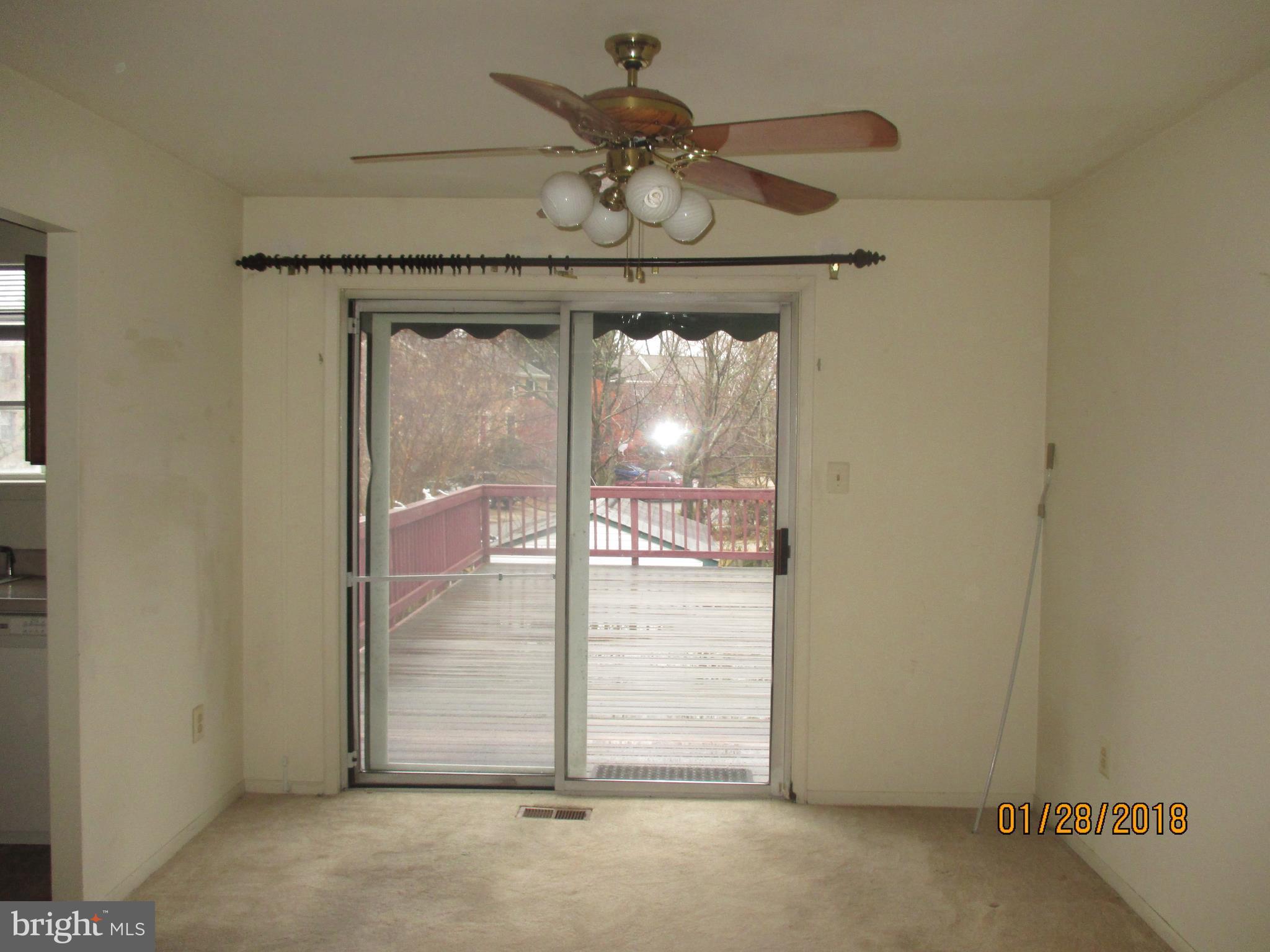 209 Georgetown Road Annapolis, MD 21403 - Photo 4 of 7 Dining Room