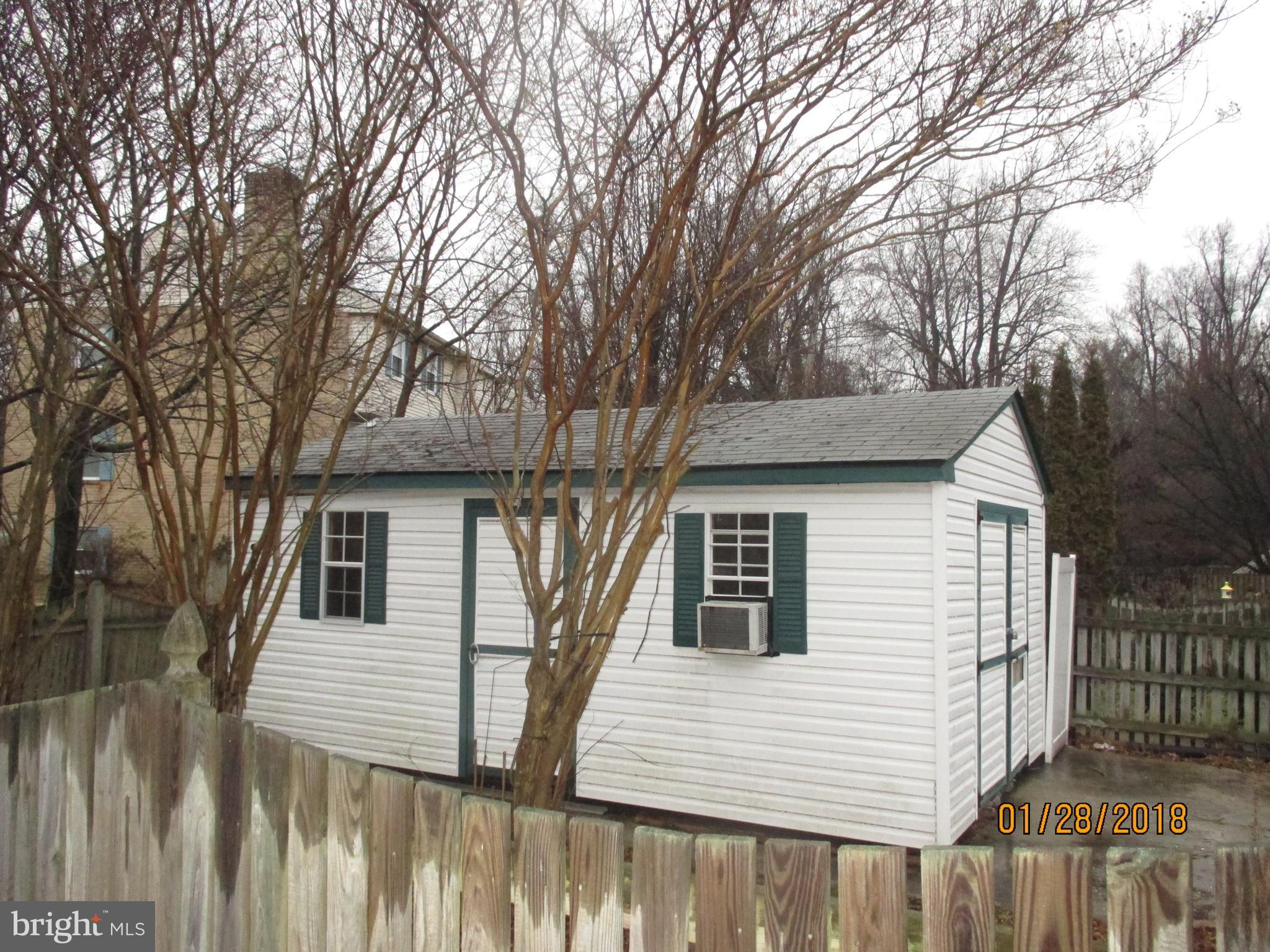 209 Georgetown Road Annapolis, MD 21403 - Photo 7 of 7 Exterior (Rear)