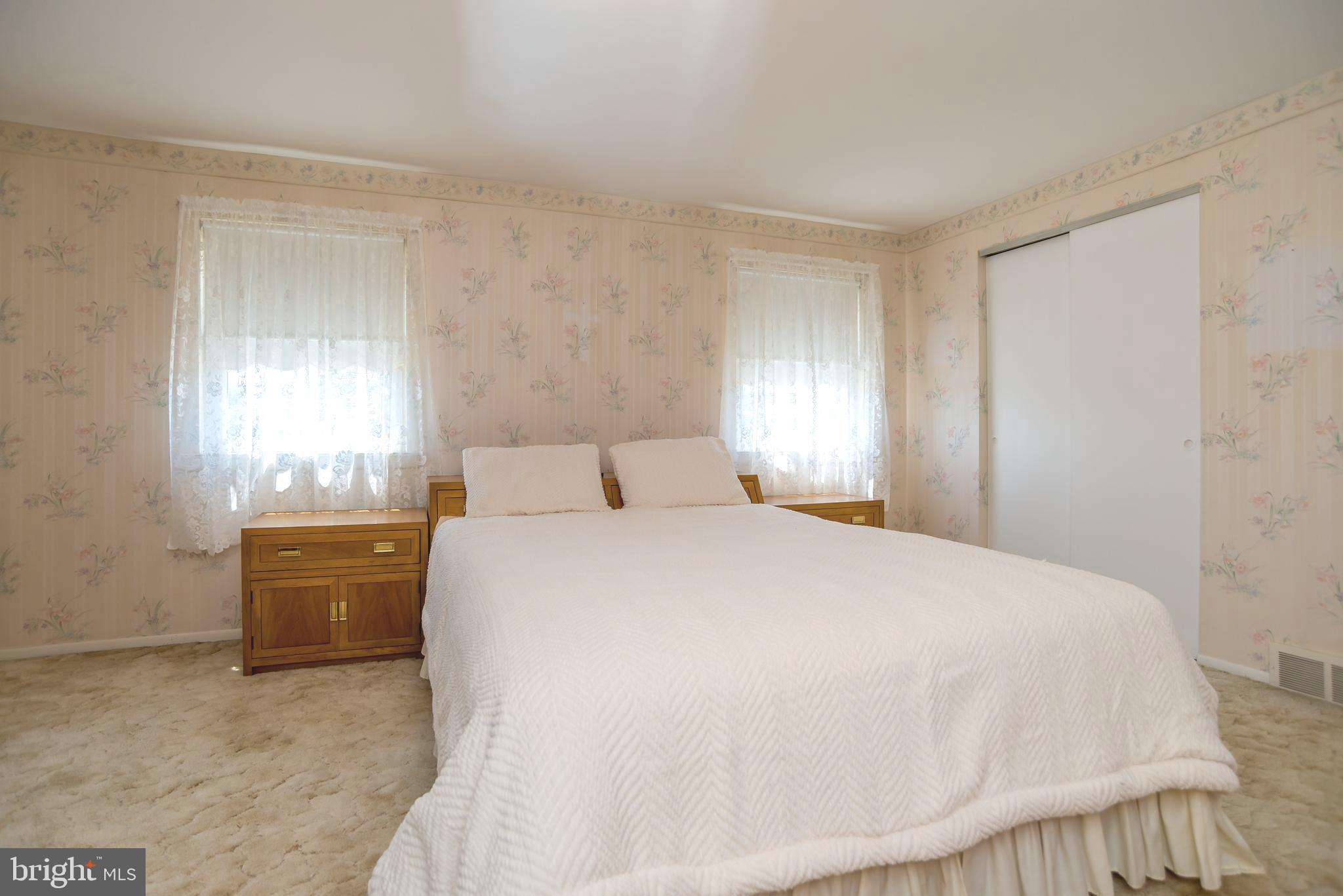 12554 Fedor Road Philadelphia, PA 19154 - Photo 13 of 38 Main Bedroom