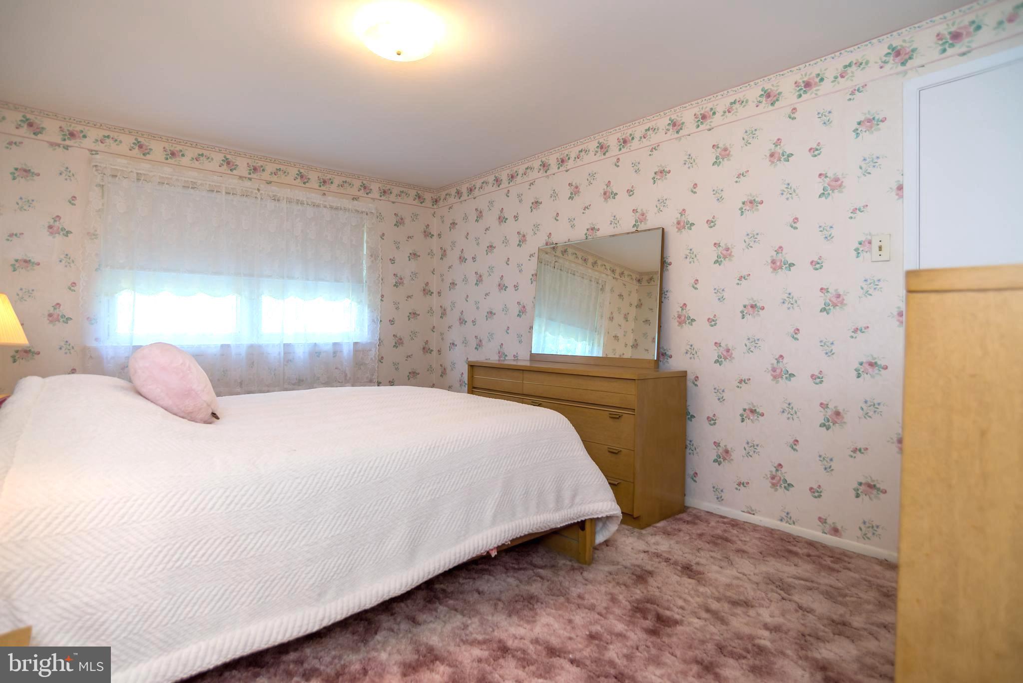 12554 Fedor Road Philadelphia, PA 19154 - Photo 21 of 38 Second Bedroom