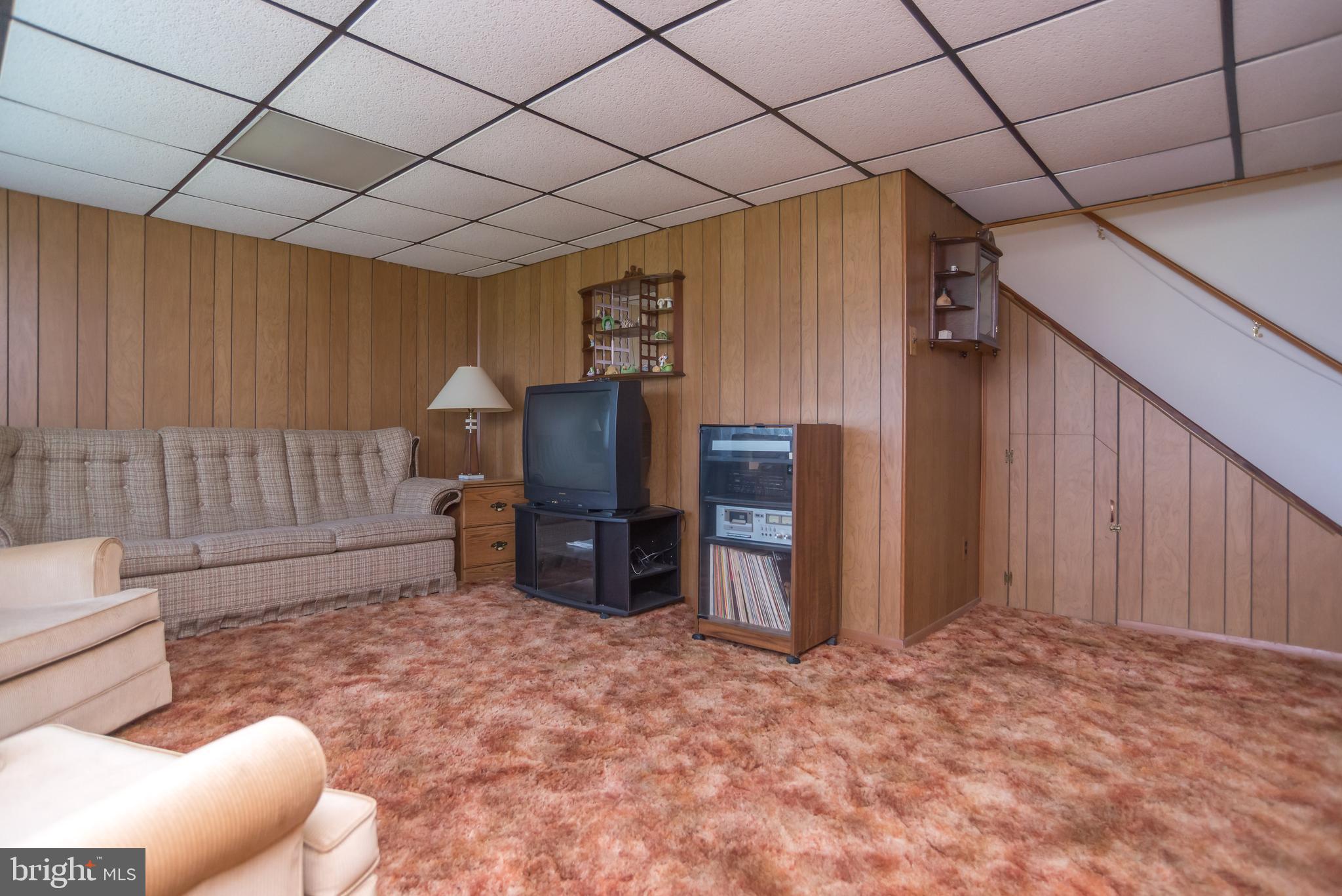 12554 Fedor Road Philadelphia, PA 19154 - Photo 29 of 38 Finished Basement