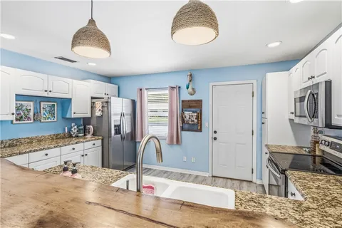 $540,000 | 2821 21st Lane, Vero Beach, FL 32960