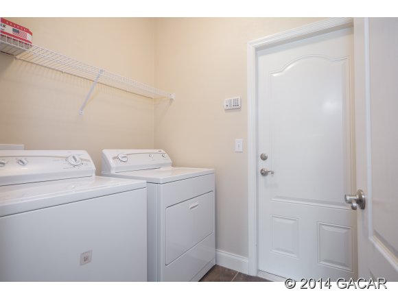 14076 Northwest 10th Road Newberry, FL 32669 - Photo 12 of 22 Laundry