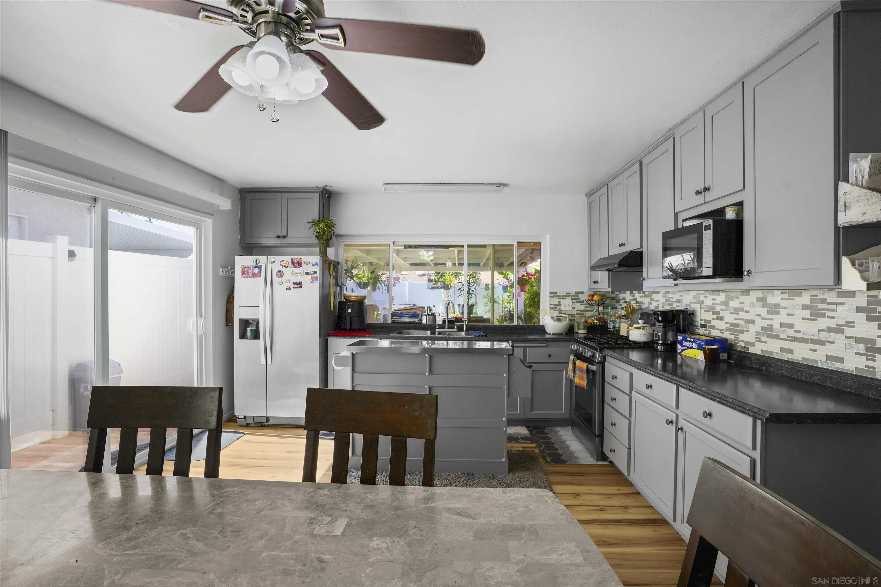 14513 Mirando Street Poway, CA 92064 - Photo 4 of 24