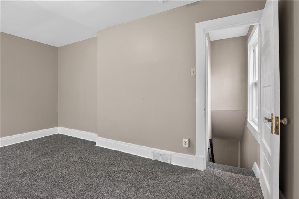 1235 Thelma Street Pittsburgh, PA 15212 - Photo 16 of 31