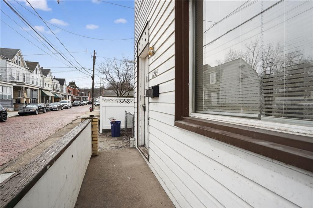 1235 Thelma Street Pittsburgh, PA 15212 - Photo 26 of 31