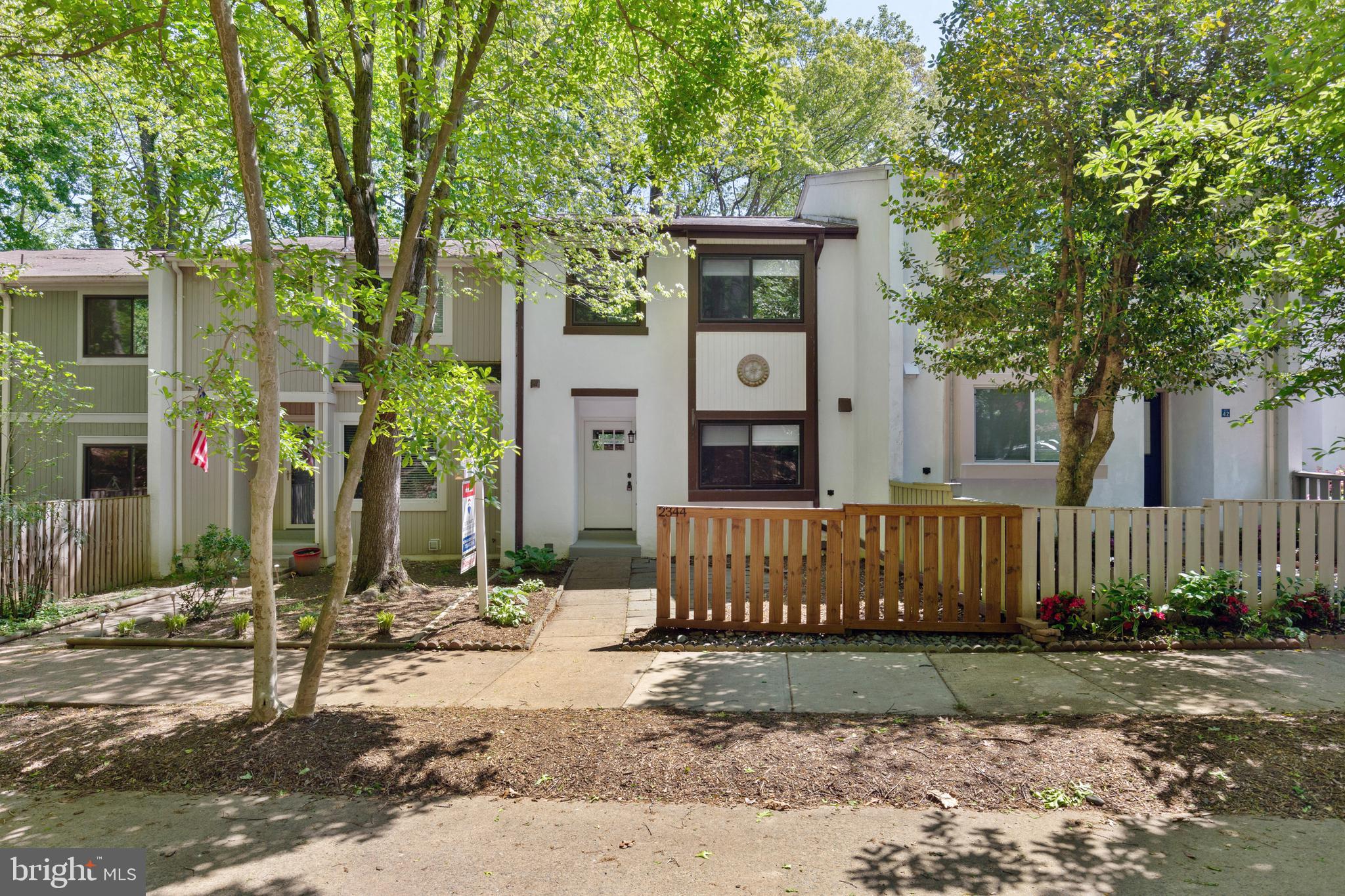 2344 Millennium Lane Reston, VA 20191 - Photo 1 of 34