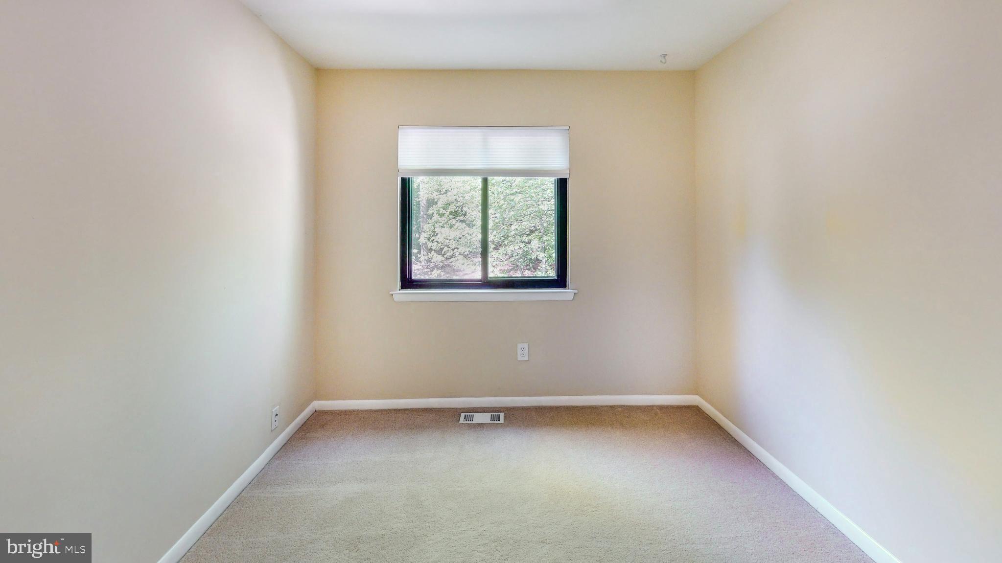 2344 Millennium Lane Reston, VA 20191 - Photo 19 of 34