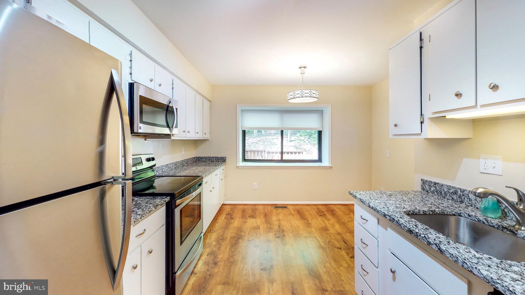 2344 Millennium Lane Reston, VA 20191 - Photo 9 of 34