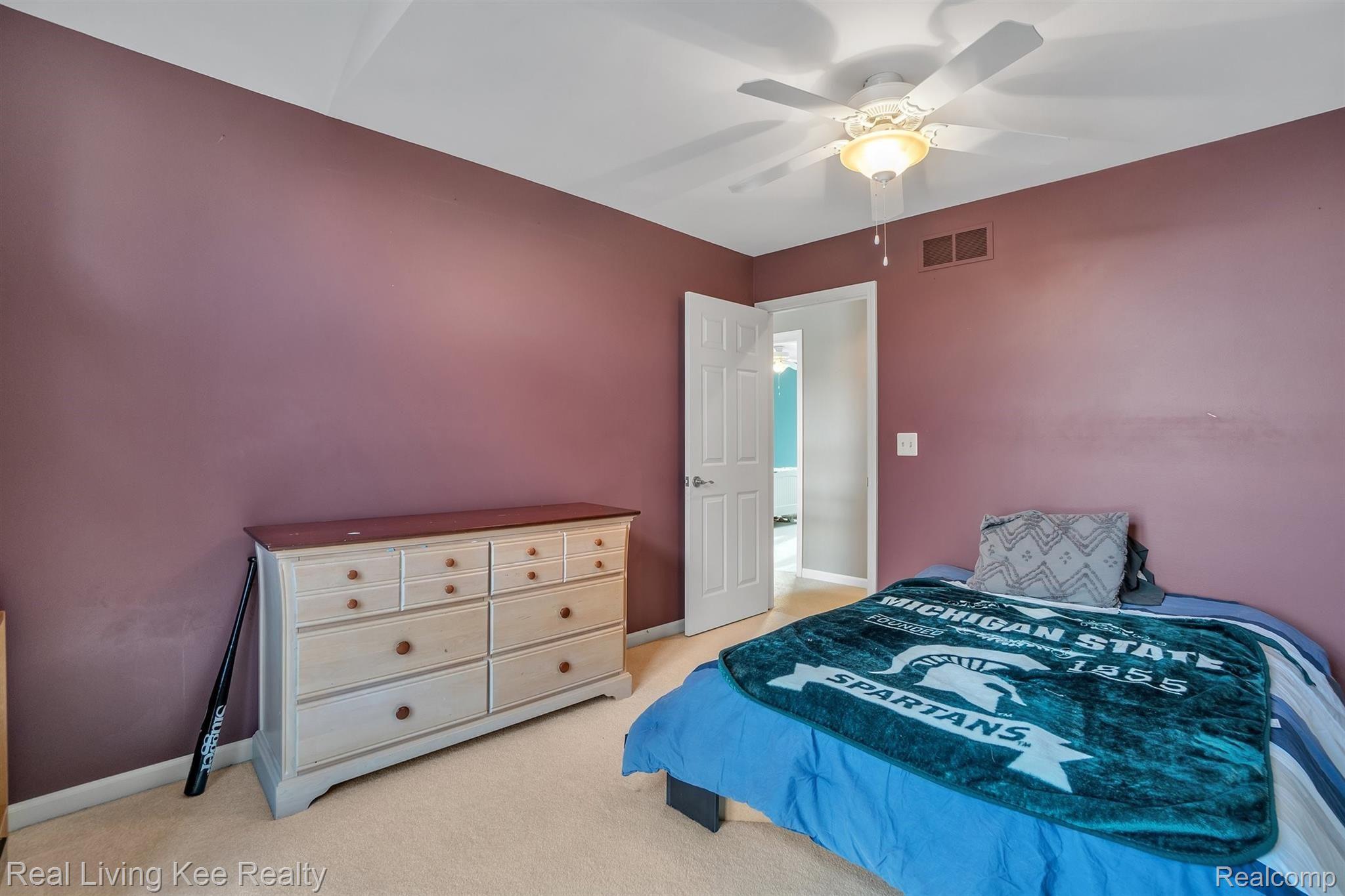 4061 Jacquelynn Court Rochester, MI 48306 - Photo 29 of 49 29-4061 Jacquelynn Ct-29.jpg