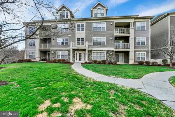 $224,900 | 8813 Stoneridge Circle, Unit T3, Pikesville, MD 21208
