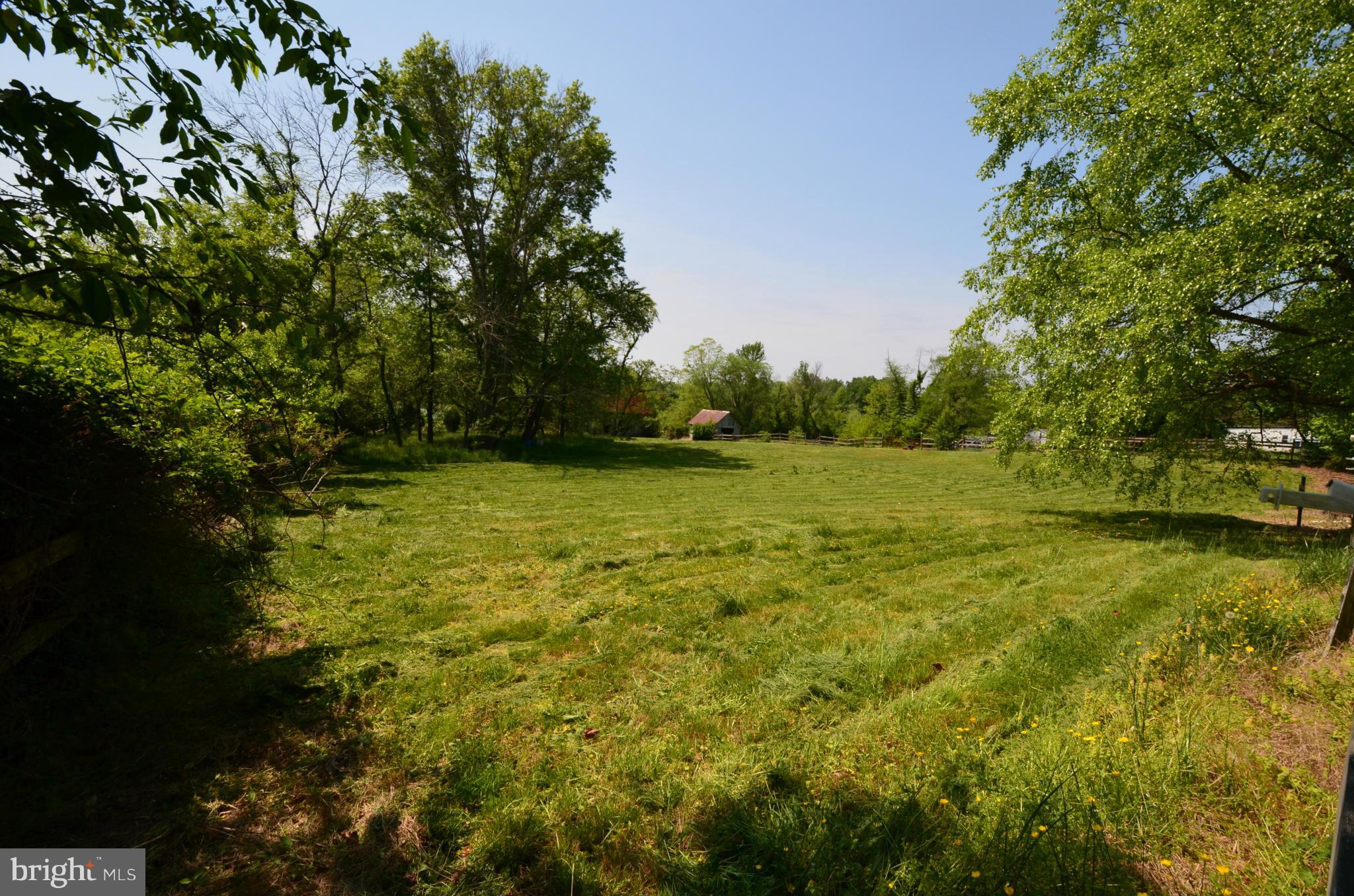 1071 Lower Pindell Road Lothian, MD 20711 - Photo 11 of 26 Exterior (Rear)
