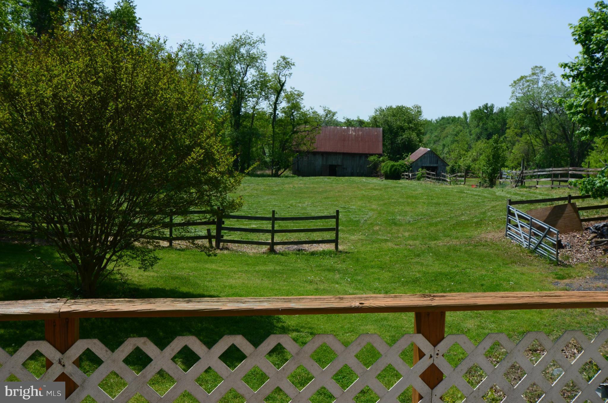 1071 Lower Pindell Road Lothian, MD 20711 - Photo 16 of 26 Exterior (Rear)