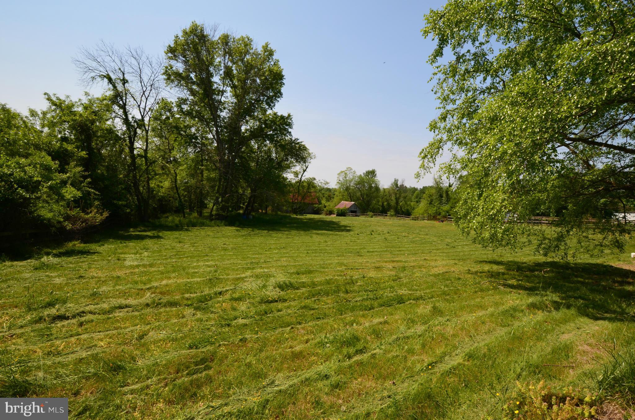 1071 Lower Pindell Road Lothian, MD 20711 - Photo 10 of 26 Exterior (Rear)