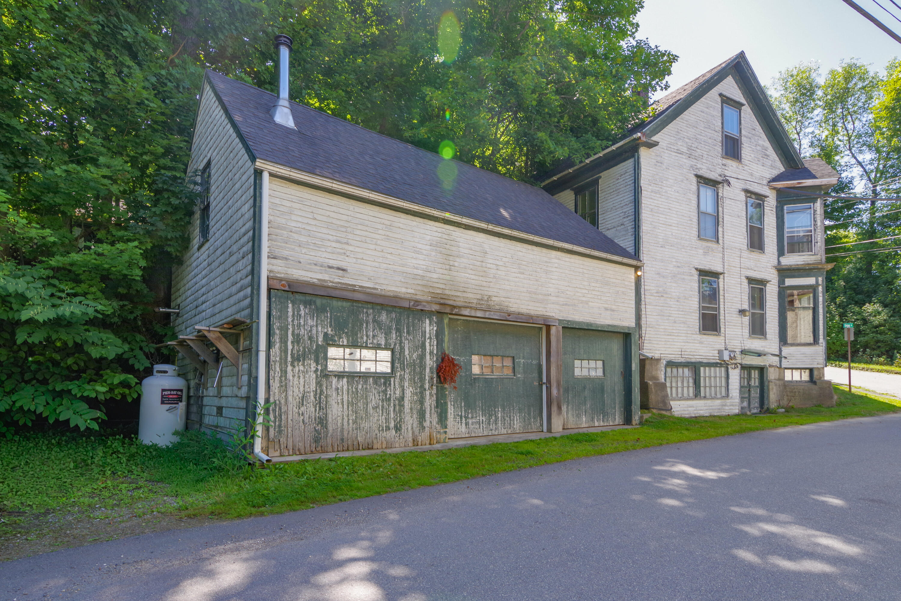 350 Main Street Warren, ME 04864 - Photo 2 of 33 350 Main St 04