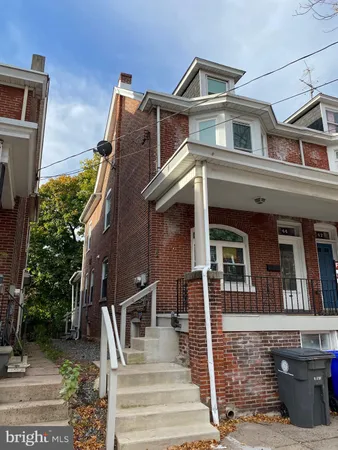 $1,900 | 44 East 2nd Street, Pottstown, PA 19464