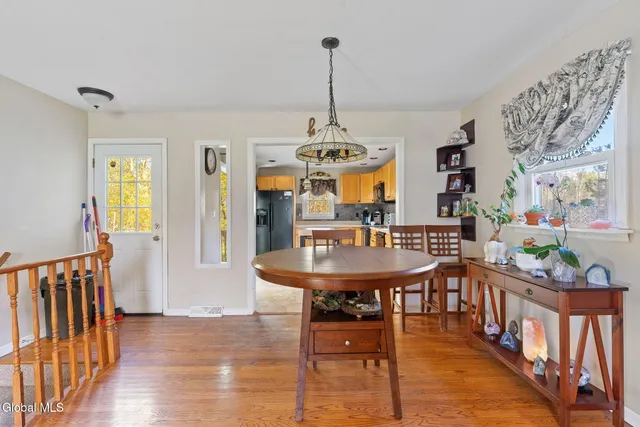 $289,900 | 156 Crow Ridge Road, New Scotland, NY 12186