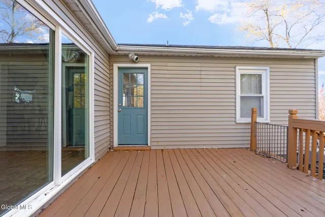 $289,900 | 156 Crow Ridge Road, New Scotland, NY 12186