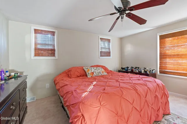 $289,900 | 156 Crow Ridge Road, New Scotland, NY 12186