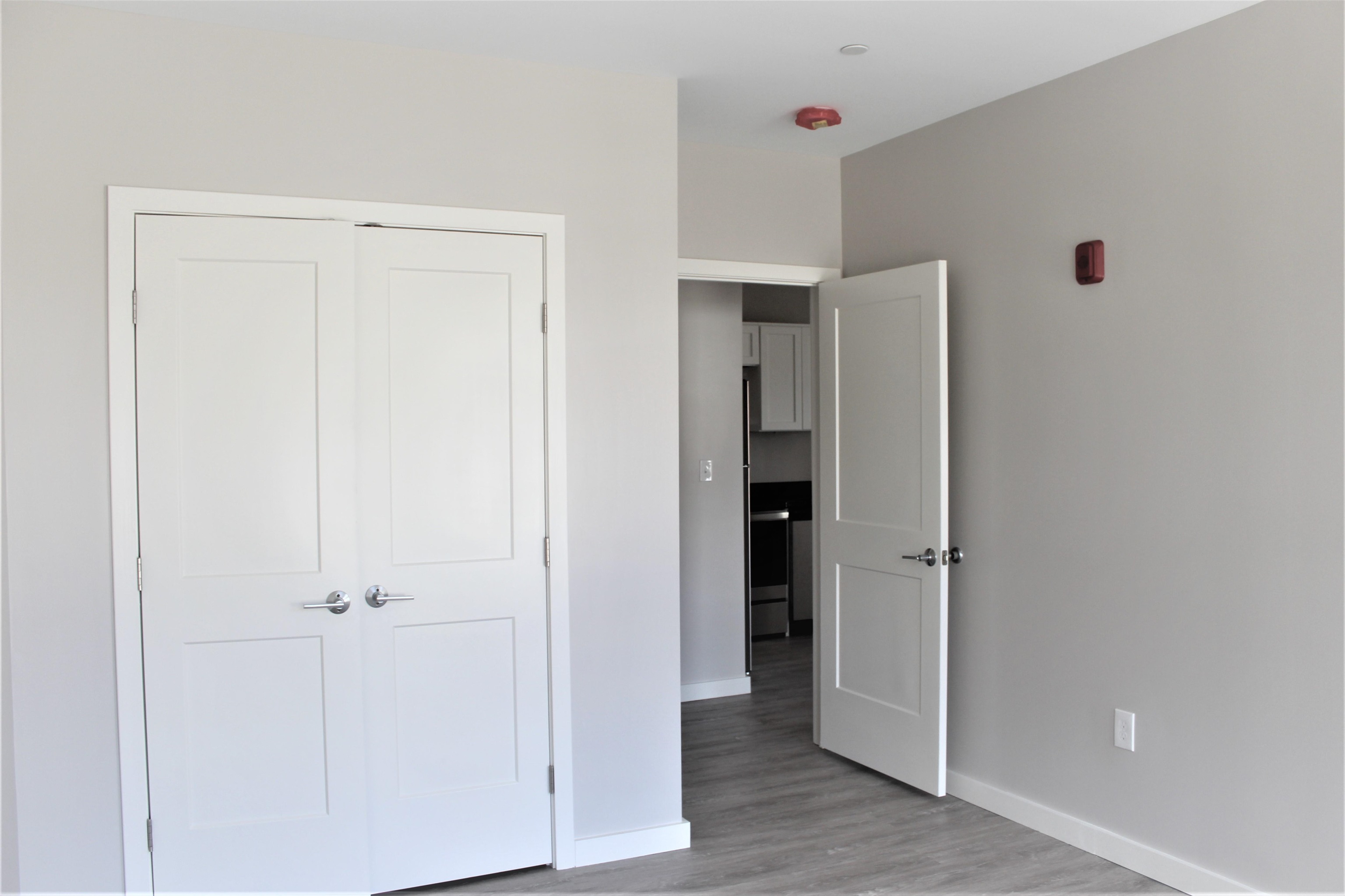 540 Chestnut Street, Unit 10 Manchester, NH 03101 - Photo 15 of 21