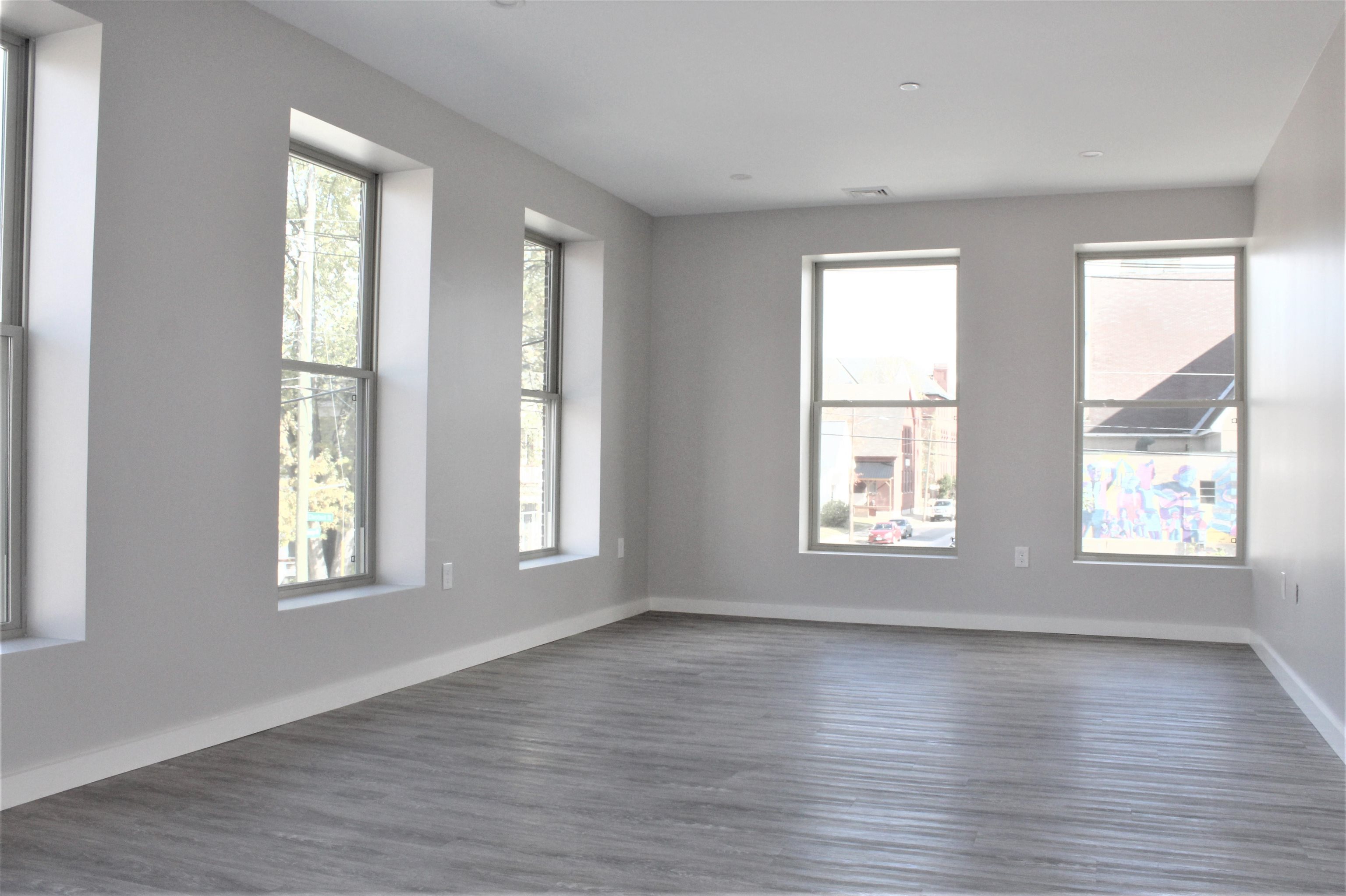 540 Chestnut Street, Unit 10 Manchester, NH 03101 - Photo 5 of 21