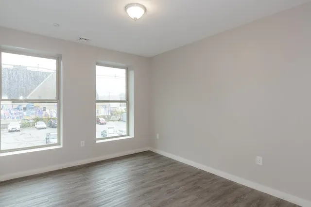 $2,350 | 540 Chestnut Street, Unit 10, Manchester, NH 03101