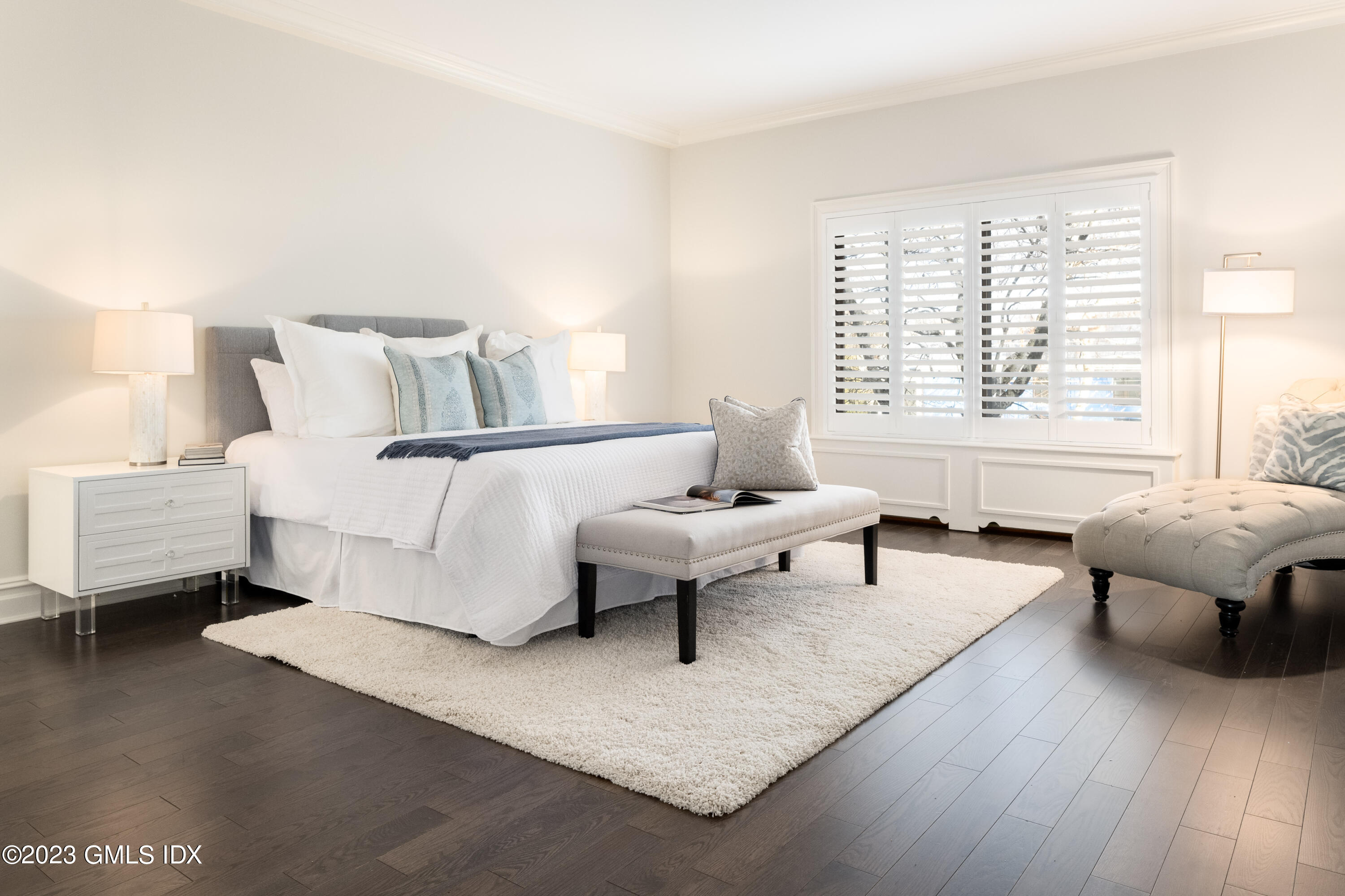 680 Steamboat Road, Unit 8 Greenwich, CT 06830 - Photo 12 of 16 Primary Suite