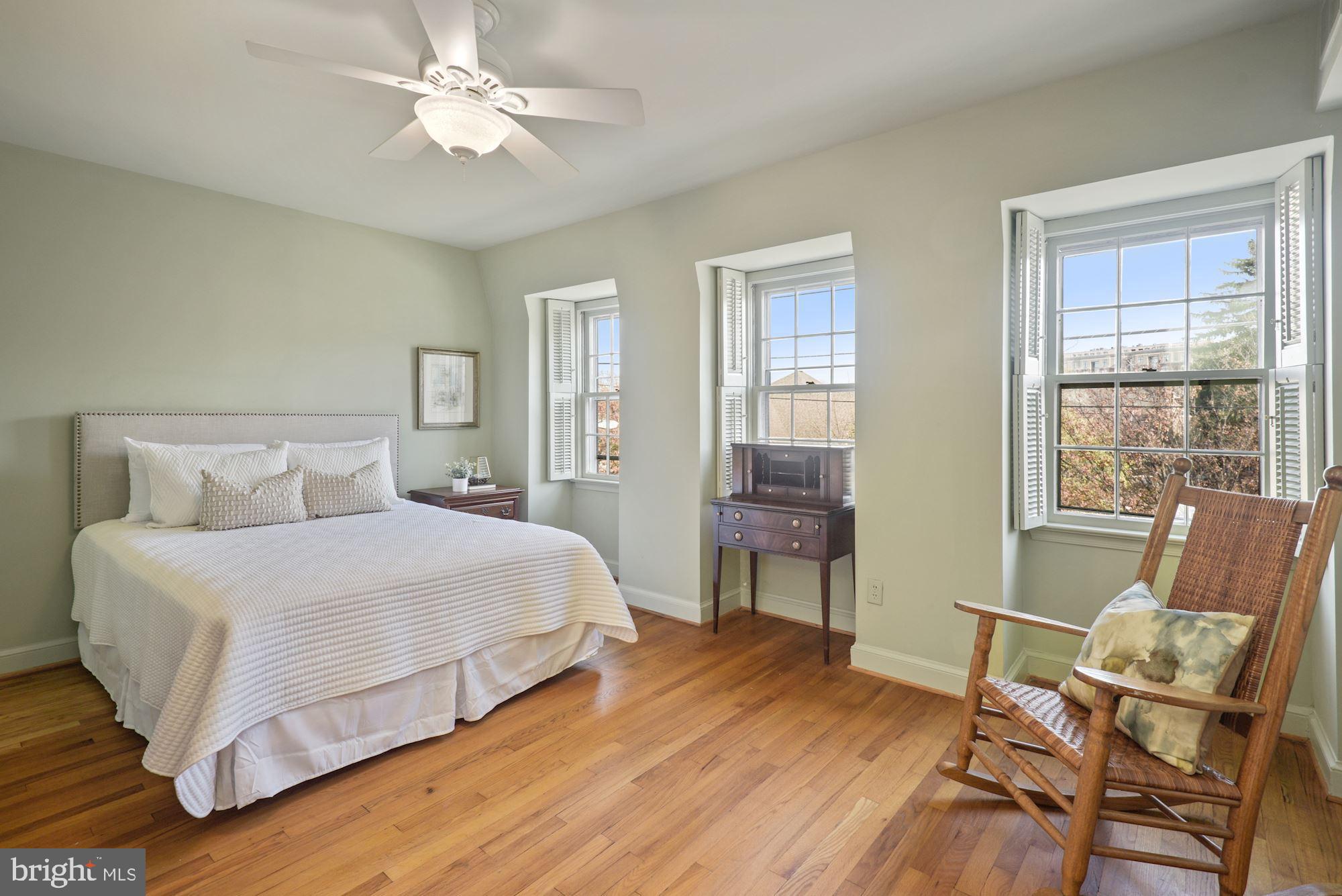 4210 River Road Northwest Washington, DC 20016 - Photo 18 of 36
