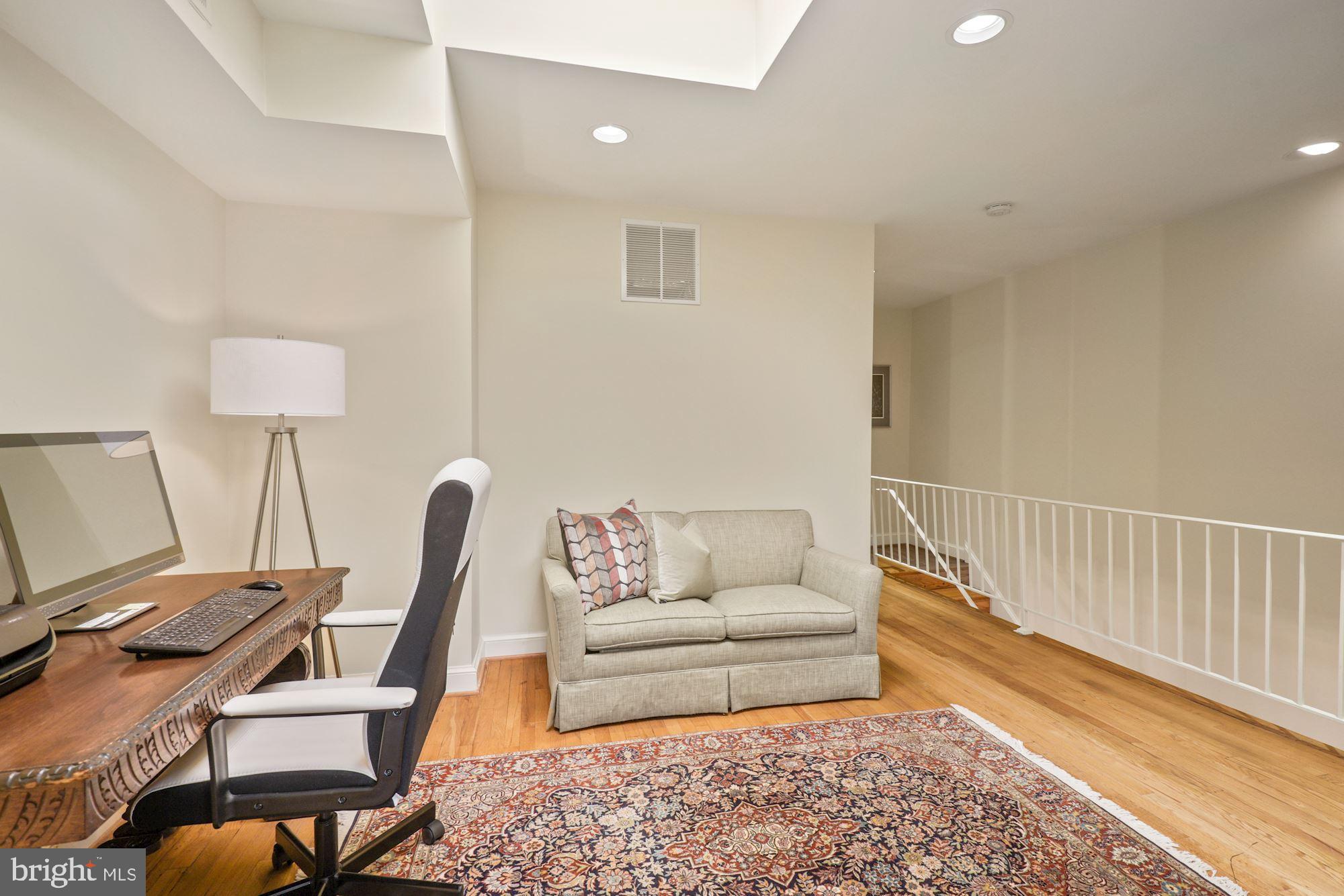 4210 River Road Northwest Washington, DC 20016 - Photo 20 of 36