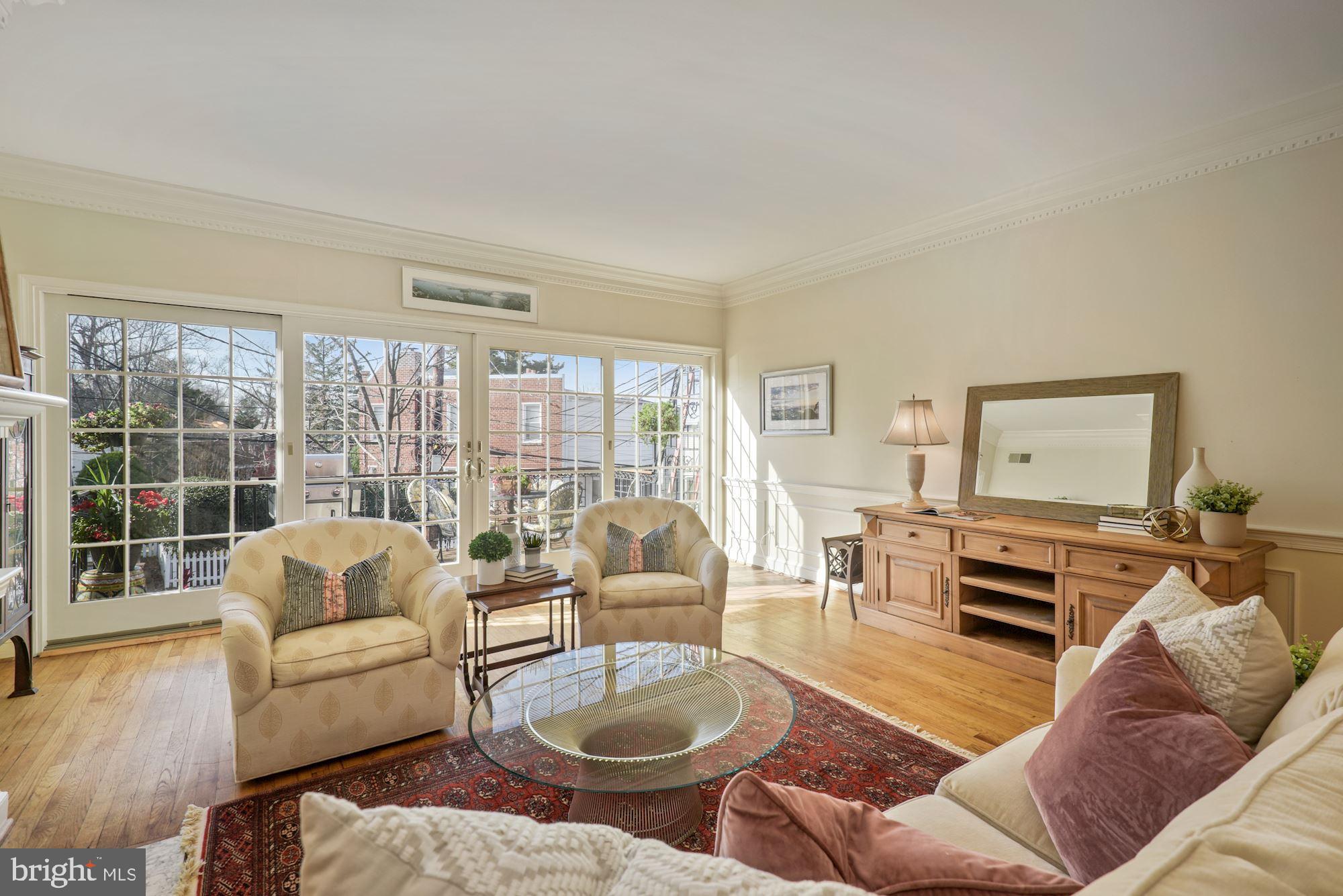 4210 River Road Northwest Washington, DC 20016 - Photo 3 of 36