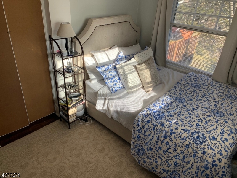 584 Ridgewood Road Maplewood, NJ 07040 - Photo 11 of 21