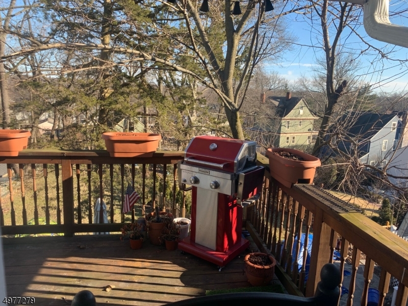 584 Ridgewood Road Maplewood, NJ 07040 - Photo 18 of 21