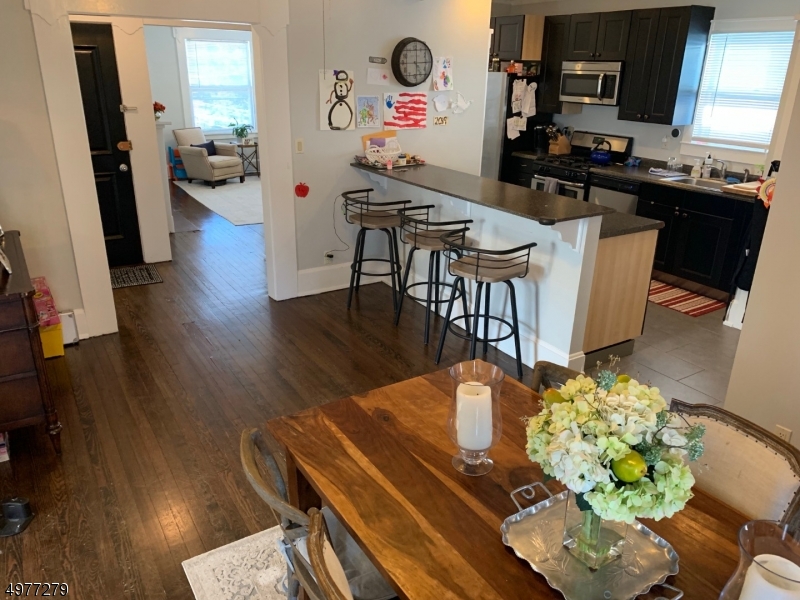 584 Ridgewood Road Maplewood, NJ 07040 - Photo 5 of 21