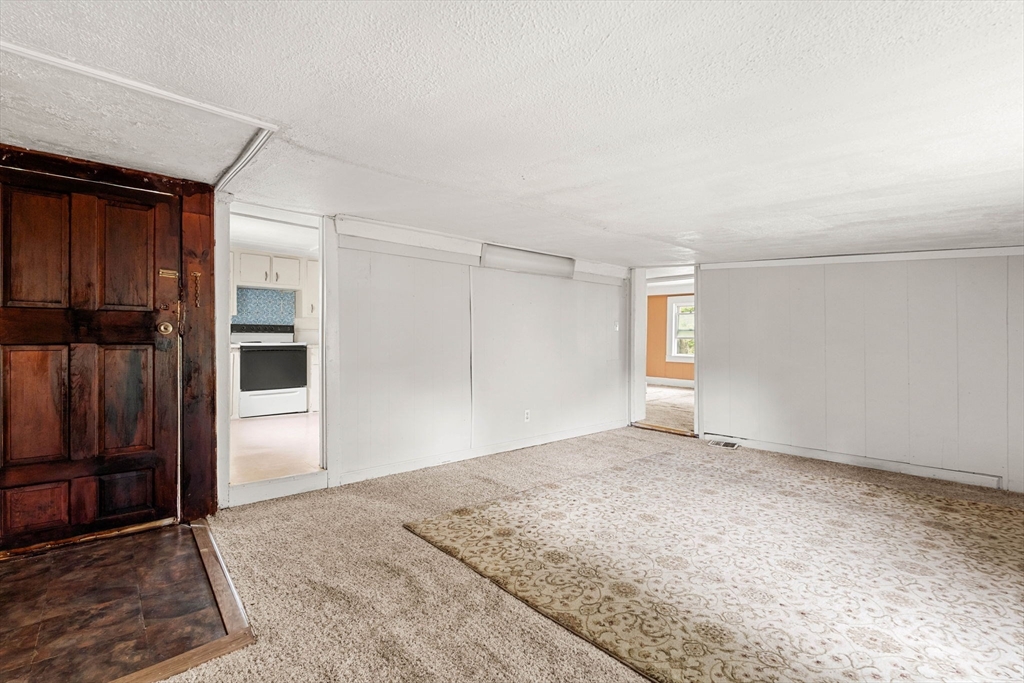 124 Hazen Road Shirley, MA 01464 - Photo 24 of 29