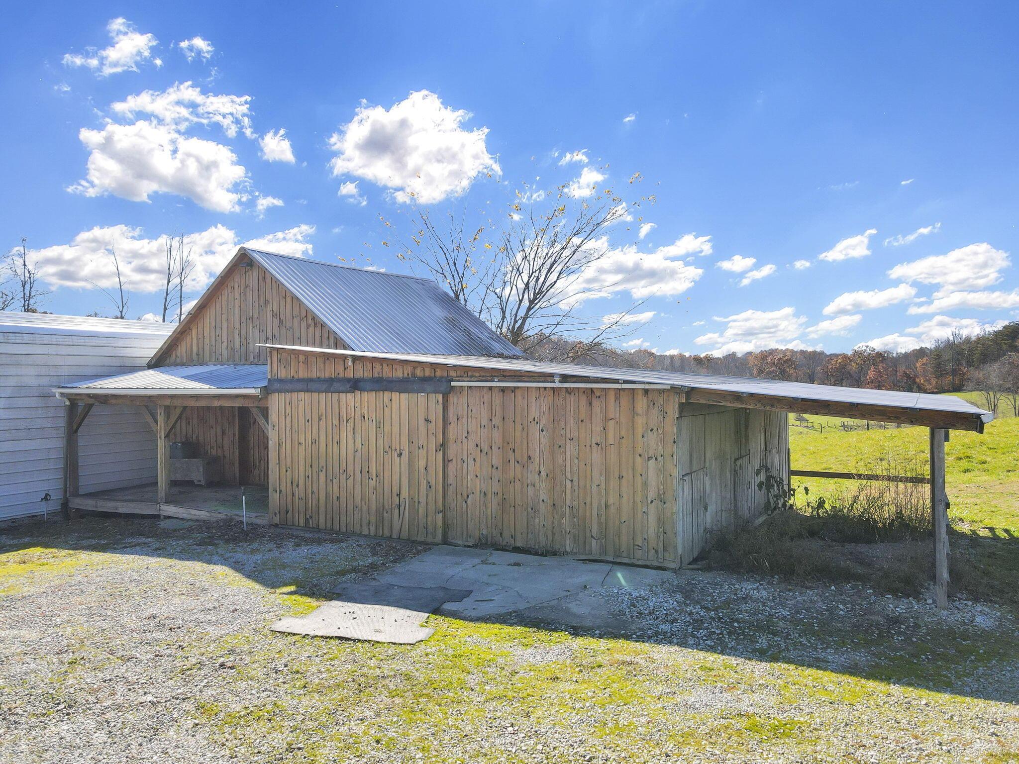 38482 Scout Road Logan, OH 43138 - Photo 73 of 86 76-web-or-mls-DJI_0141