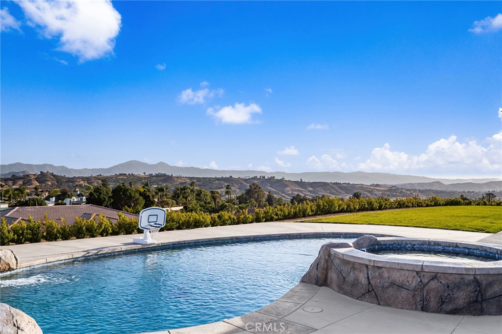 16105 Perry Heights Drive Riverside, CA 92504 - Photo 44 of 60