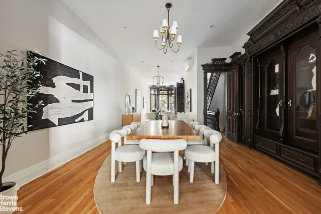 a view of a living room