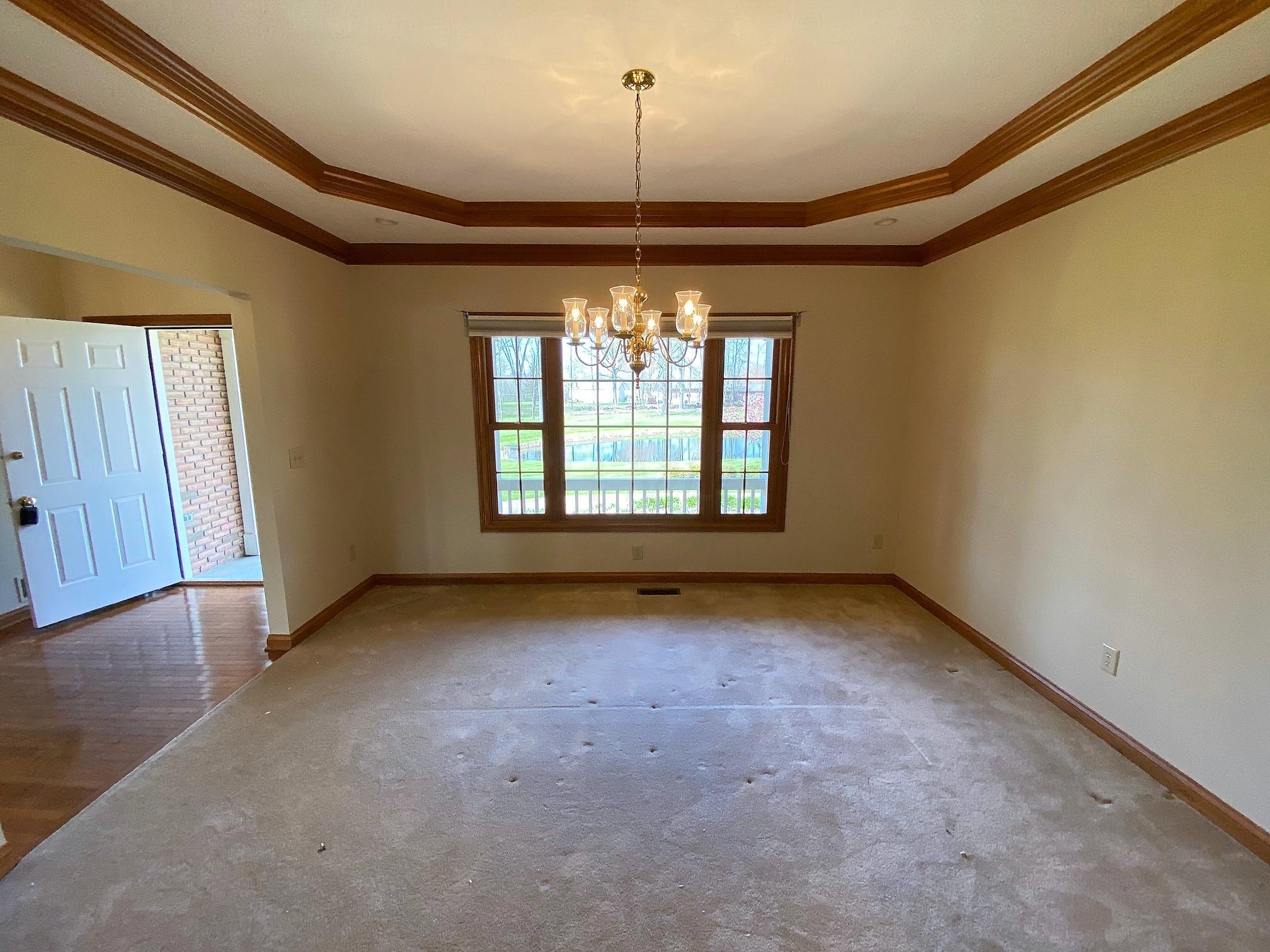 6890 Lewis Center Road Galena, OH 43021 - Photo 11 of 31 Gallery Image 11