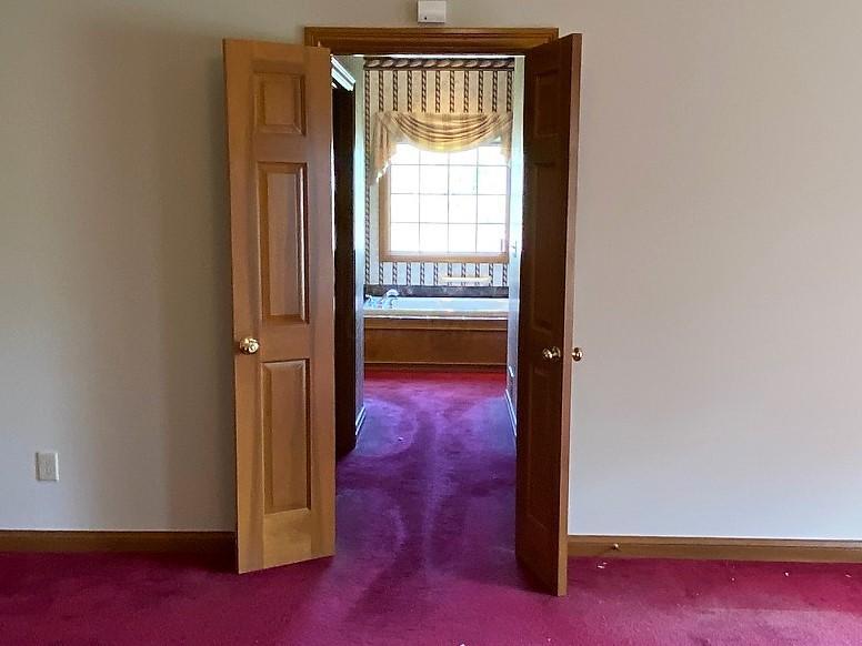 6890 Lewis Center Road Galena, OH 43021 - Photo 17 of 31 Gallery Image 17
